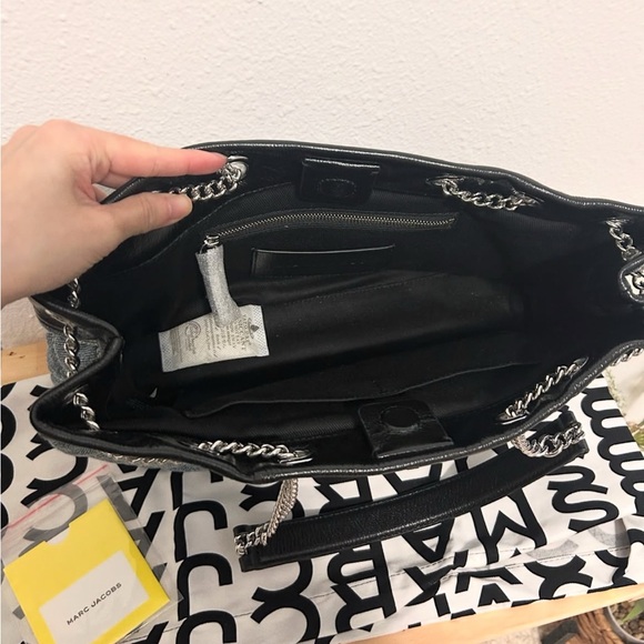 NWT🌟Marc Jacobs The Quilted Denim Chain Sack Bag Small Tote with Dust Bag Gift - Picture 5 of 8
